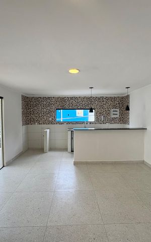 Casa de condomínio para alugar com 90m², 2 quartos e sem vaga