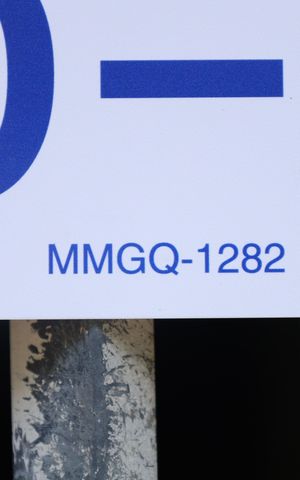 Casa à venda com 250m², 1 quarto e 1 vagaPlaca GRANDE instalada no portão do imóvel, dia 10.10.2026 - Código da placa: MMGQ-1282