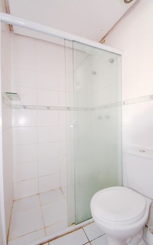 Casa de condomínio à venda com 127m², 4 quartos e 2 vagasBanheiro Social