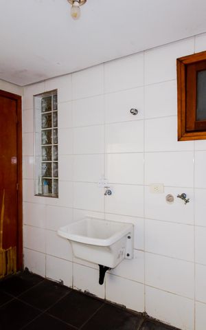 Casa de condomínio à venda com 127m², 4 quartos e 2 vagasÁrea de Serviço
