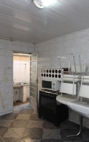 Casa para alugar com 130m², 1 quarto e 2 vagasCozinha