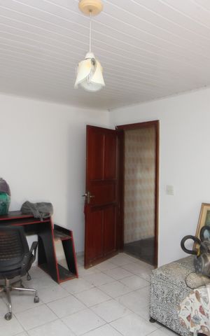Casa para alugar com 130m², 1 quarto e 2 vagasQuarto