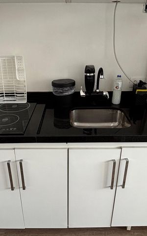 Studio para alugar com 23m², 0 quarto e sem vaga Studio para alugar com 23m², 0 quarto e sem vagaStudio