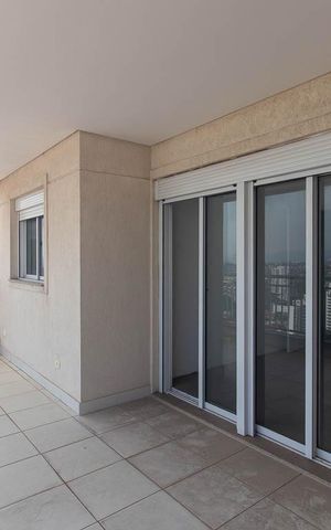 Apartamento para alugar com 185m², 4 quartos e 2 vagasVaranda Quarto 2