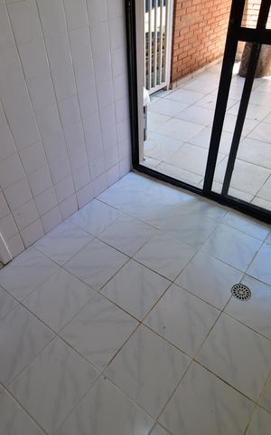 Casa de condomínio para alugar com 160m², 3 quartos e 2 vagasÁrea de Serviço
