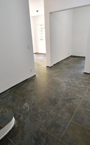 Casa de condomínio para alugar com 160m², 3 quartos e 2 vagasSala