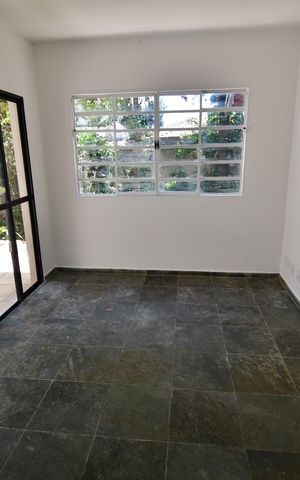 Casa de condomínio para alugar com 160m², 3 quartos e 2 vagasSala