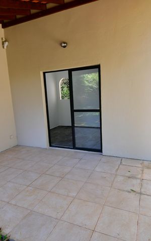 Casa de condomínio para alugar com 160m², 3 quartos e 2 vagasVaranda da Sala