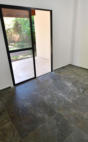 Casa de condomínio para alugar com 160m², 3 quartos e 2 vagasSala