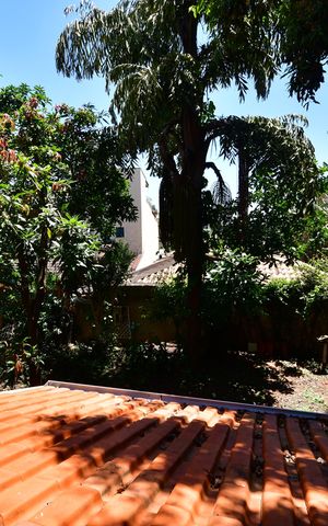 Casa de condomínio para alugar com 160m², 3 quartos e 2 vagasQuarto 2 - Vista