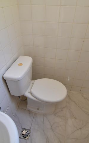 Casa de condomínio para alugar com 160m², 3 quartos e 2 vagasLavabo