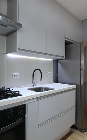Apartamento à venda com 84m², 3 quartos e 2 vagasCozinha e Área de Serviço