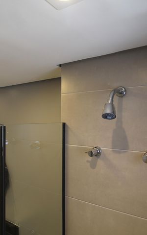 Apartamento à venda com 84m², 3 quartos e 2 vagasBanheiro da Suíte