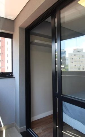Apartamento à venda com 84m², 3 quartos e 2 vagasVaranda
