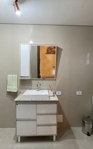 Casa à venda com 200m², 3 quartos e 3 vagas