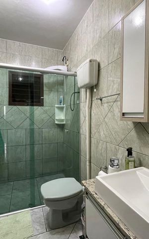 Casa à venda com 200m², 3 quartos e 3 vagas