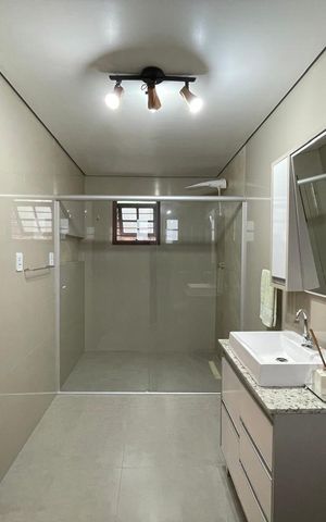 Casa à venda com 200m², 3 quartos e 3 vagas