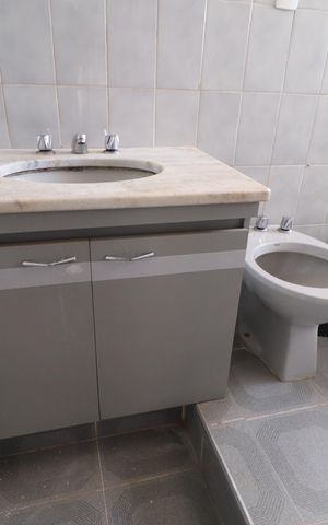 Casa para alugar com 180m², 7 quartos e 3 vagasBanheiro Social