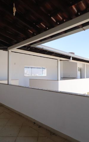Casa para alugar com 180m², 7 quartos e 3 vagasVaranda