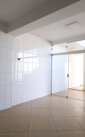 Casa para alugar com 180m², 7 quartos e 3 vagasCozinha