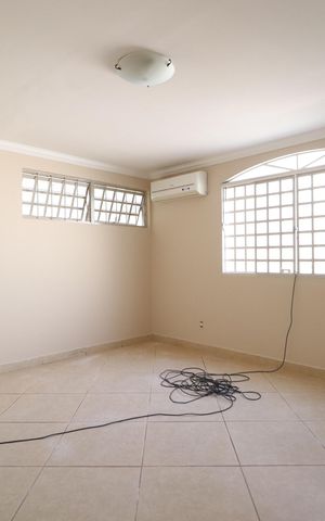 Casa para alugar com 180m², 7 quartos e 3 vagasSala 3