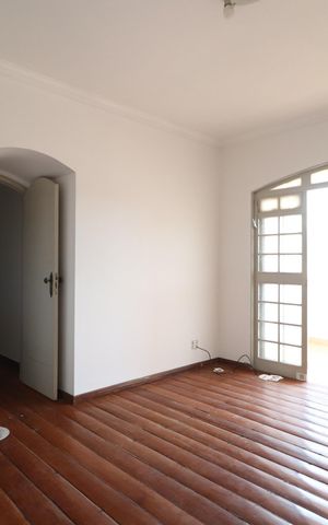 Casa para alugar com 180m², 7 quartos e 3 vagasQuarto 4 - Suíte