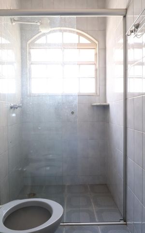 Casa para alugar com 180m², 7 quartos e 3 vagasBanheiro Social