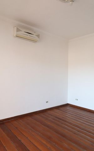 Casa para alugar com 180m², 7 quartos e 3 vagasQuarto 4 - Suíte