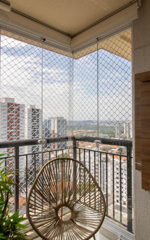 Apartamento à venda com 72m², 2 quartos e 1 vaga Apartamento à venda com 72m², 2 quartos e 1 vagaVaranda