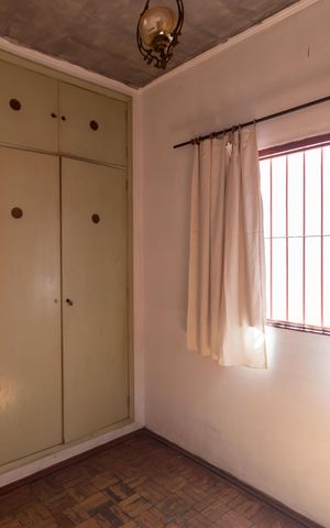 Casa à venda com 354m², 2 quartos e sem vaga Casa à venda com 354m², 2 quartos e sem vagaQuarto 02