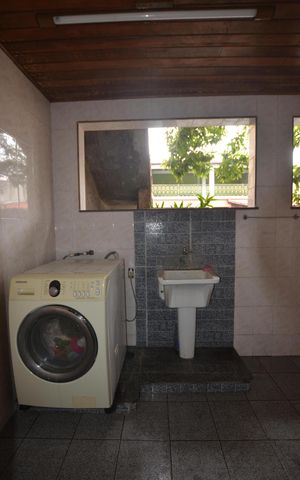 Casa para alugar com 500m², 3 quartos e 4 vagasÁrea de Serviço