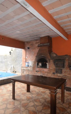 Casa para alugar com 500m², 3 quartos e 4 vagasChurrasqueira