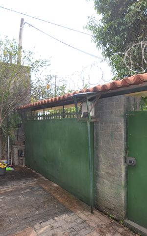 Casa para alugar com 500m², 3 quartos e 4 vagasQuintal