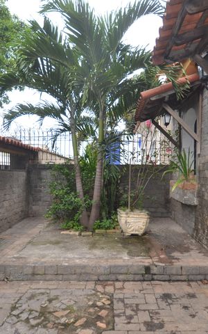 Casa para alugar com 500m², 3 quartos e 4 vagasQuintal