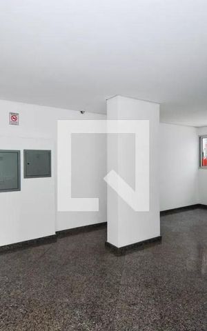 Apartamento para alugar com 50m², 2 quartos e 2 vagasHall social