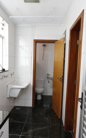 Apartamento à venda com 120m², 4 quartos e 4 vagasÁrea de Serviço