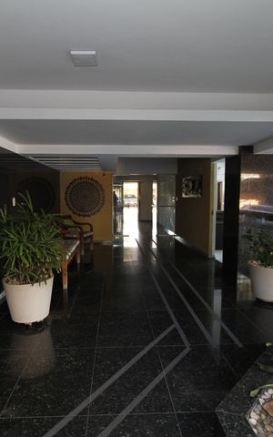 Apartamento à venda com 120m², 4 quartos e 4 vagasHall de entrada