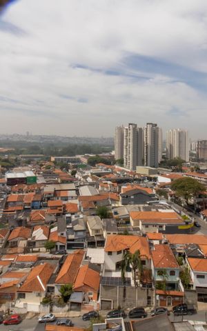 Apartamento à venda com 39m², 2 quartos e 1 vaga Apartamento à venda com 39m², 2 quartos e 1 vagaVista da Sacada