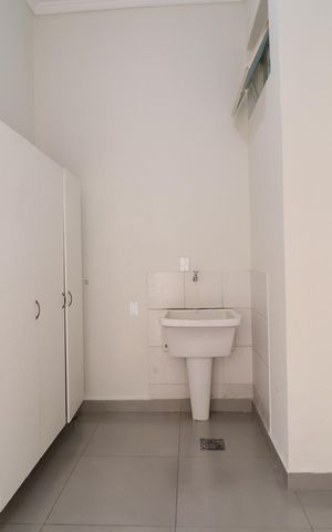 Casa para alugar com 200m², 3 quartos e 3 vagasÁrea de Serviço
