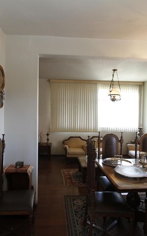 Apartamento à venda com 135m², 3 quartos e 1 vagaCopa