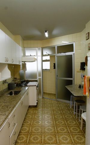 Apartamento à venda com 135m², 3 quartos e 1 vagaCozinha