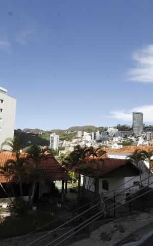 Apartamento à venda com 135m², 3 quartos e 1 vagaVista