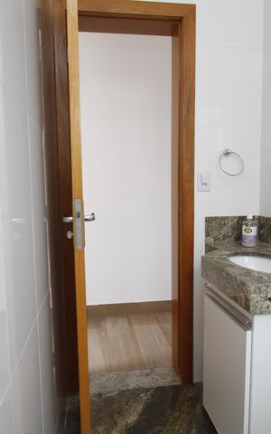 Apartamento para alugar com 130m², 3 quartos e 4 vagasBanheiro da Suíte