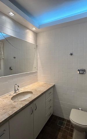 Apartamento à venda com 140m², 2 quartos e 1 vaga