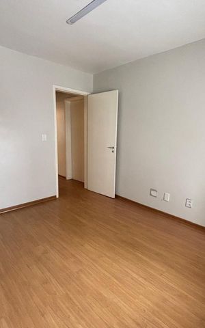 Apartamento à venda com 140m², 2 quartos e 1 vaga