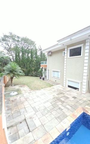 Casa para alugar com 800m², 5 quartos e 4 vagas