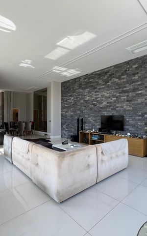 Apartamento para alugar com 153m², 1 quarto e 3 vagas