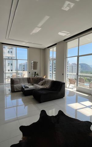 Apartamento para alugar com 153m², 1 quarto e 3 vagas