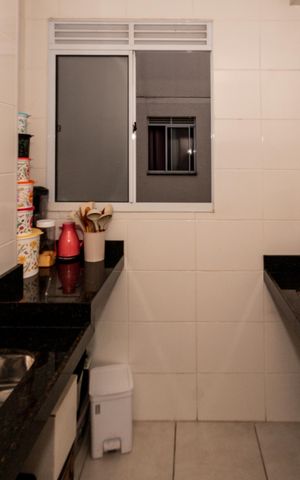 Apartamento para alugar com 65m², 2 quartos e 1 vaga Apartamento para alugar com 65m², 2 quartos e 1 vagaCozinha e Área de Serviço