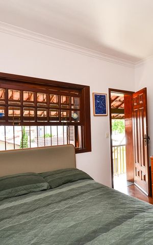 Casa à venda com 400m², 5 quartos e 2 vagas Casa à venda com 400m², 5 quartos e 2 vagasQuarto 3